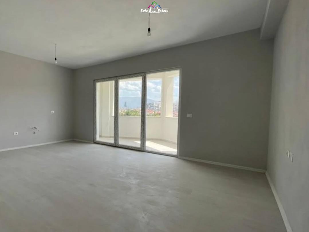 ambjent-me-qera-per-biznes-ose-banim-ne-river-residence (2)