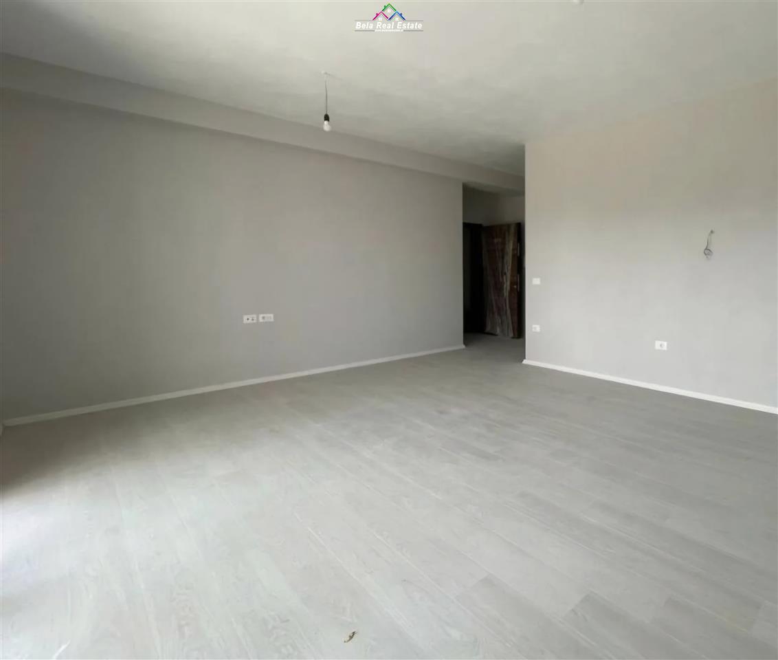 ambjent-me-qera-per-biznes-ose-banim-ne-river-residence (3)