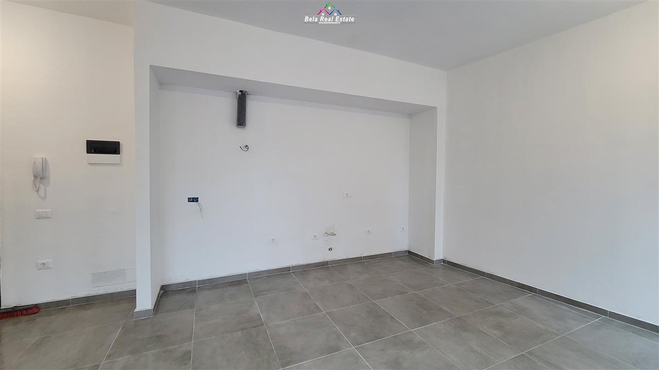 jepet-me-qera-apartament-1-1-dhe-garazh (6)