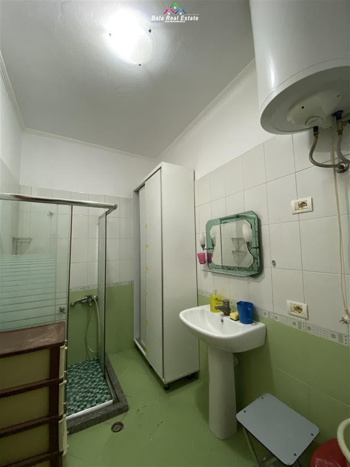 jepet-me-qera-apartament-2+1-kati-4-104-m (5)