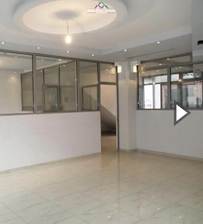 Zyre Me Qera Tek Selvia (ID BZ2503) Tirane