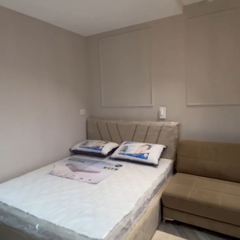 Garsoniere Me Qera Tek Pazari i Ri (ID BG119) Tirane