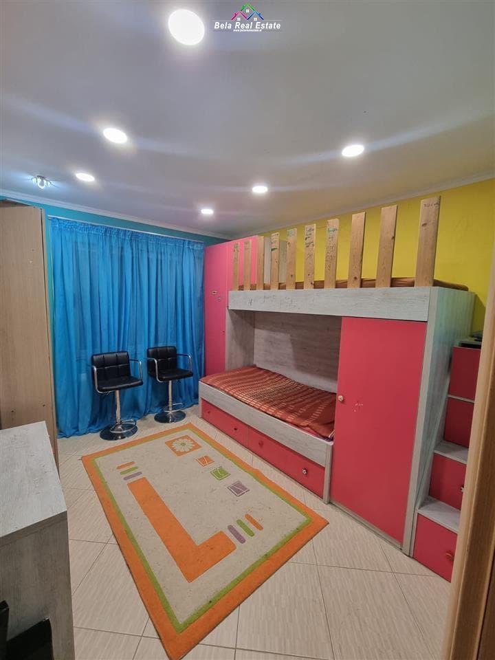 apartament-2+1+2-teresisht-i-mobiluar (4)