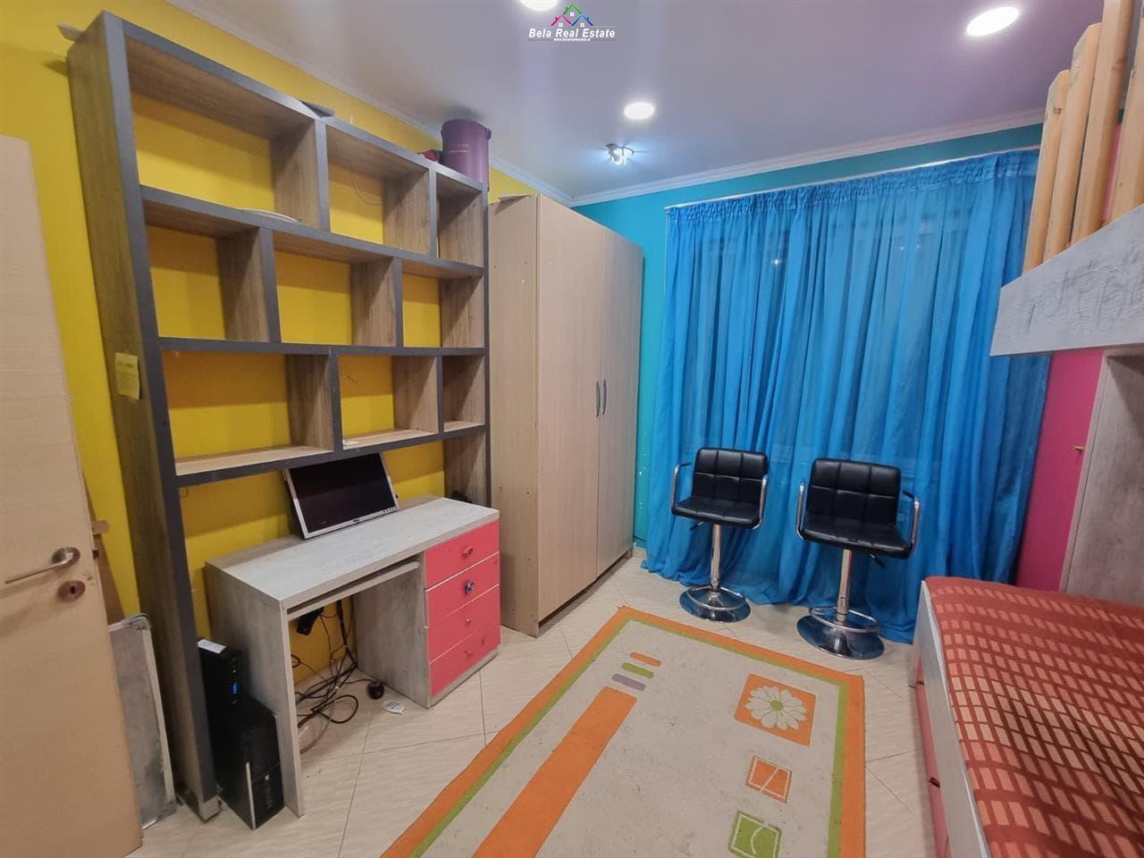 apartament-2+1+2-teresisht-i-mobiluar