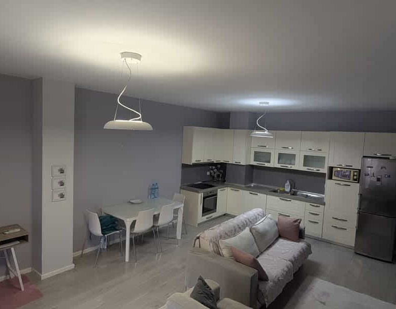 Apartament Me Qera 1+1+post parkimi prane Rruges Panorama (ID B210976) Tirane