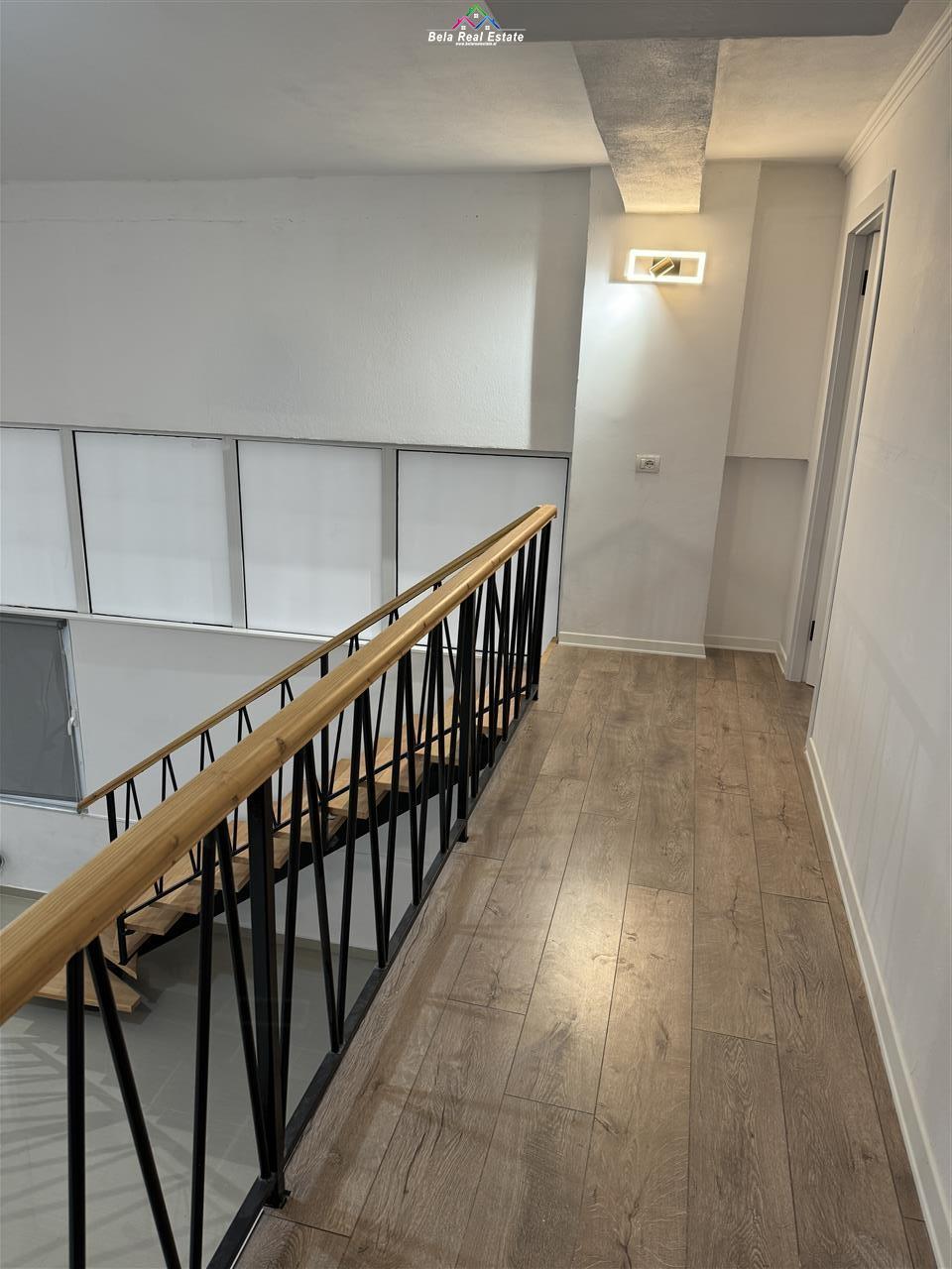 jepet-me-qera-duplex-prane-restorant-fresku (1)
