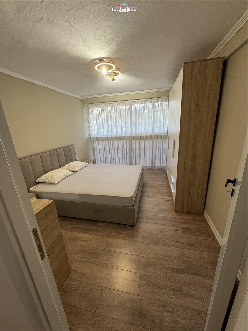 jepet-me-qera-duplex-prane-restorant-fresku (3)