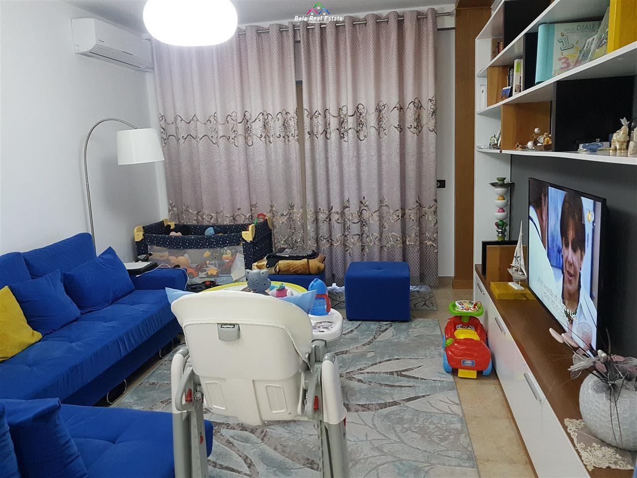 jepet-me-qera-apartament-1+1-kati-9-69-m-400 (2)
