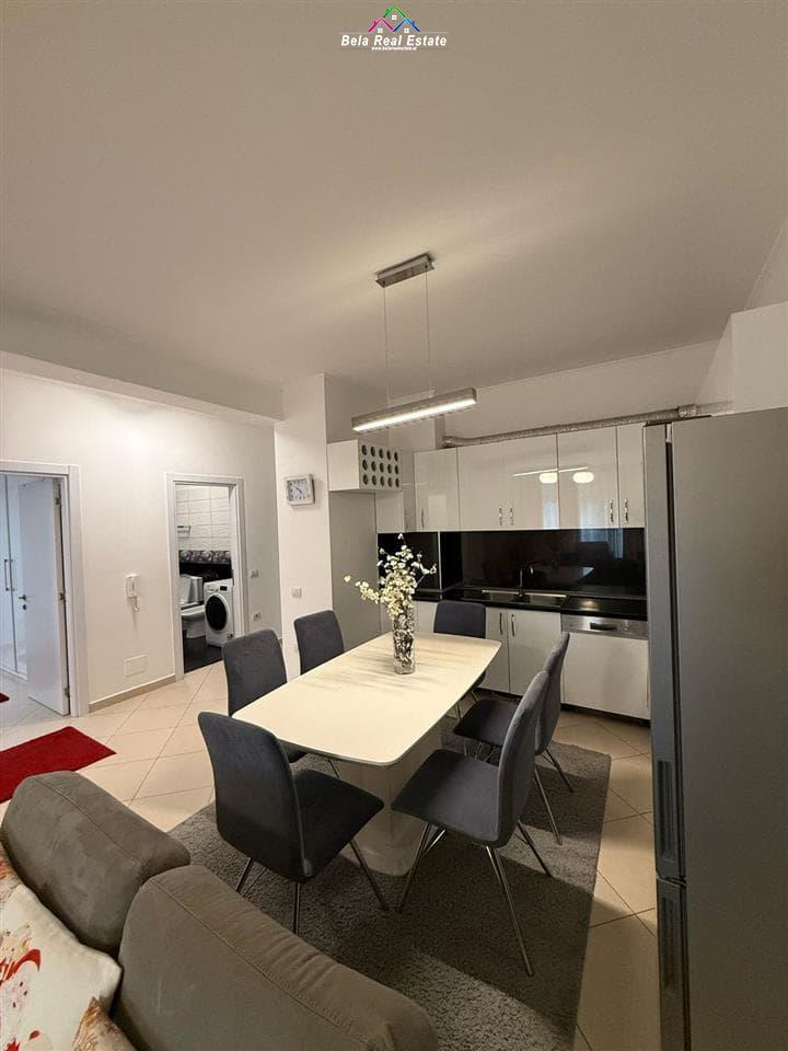 apartament-me-qera-2+1-perball-spitalit-amerikan-3 (1)