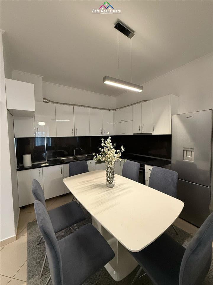 apartament-me-qera-2+1-perball-spitalit-amerikan-3 (2)