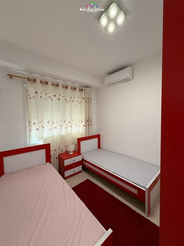 apartament-me-qera-2+1-perball-spitalit-amerikan-3 (3)