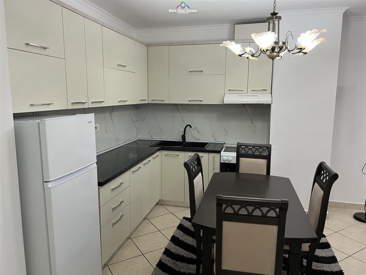 jepet-apartament-me-qera-2+1-2-ballkone-komuna-parisit (6)