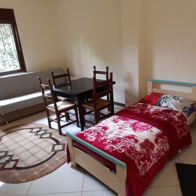 Garsoniere me qera ne Kinostudio (ID BG131) Tirane