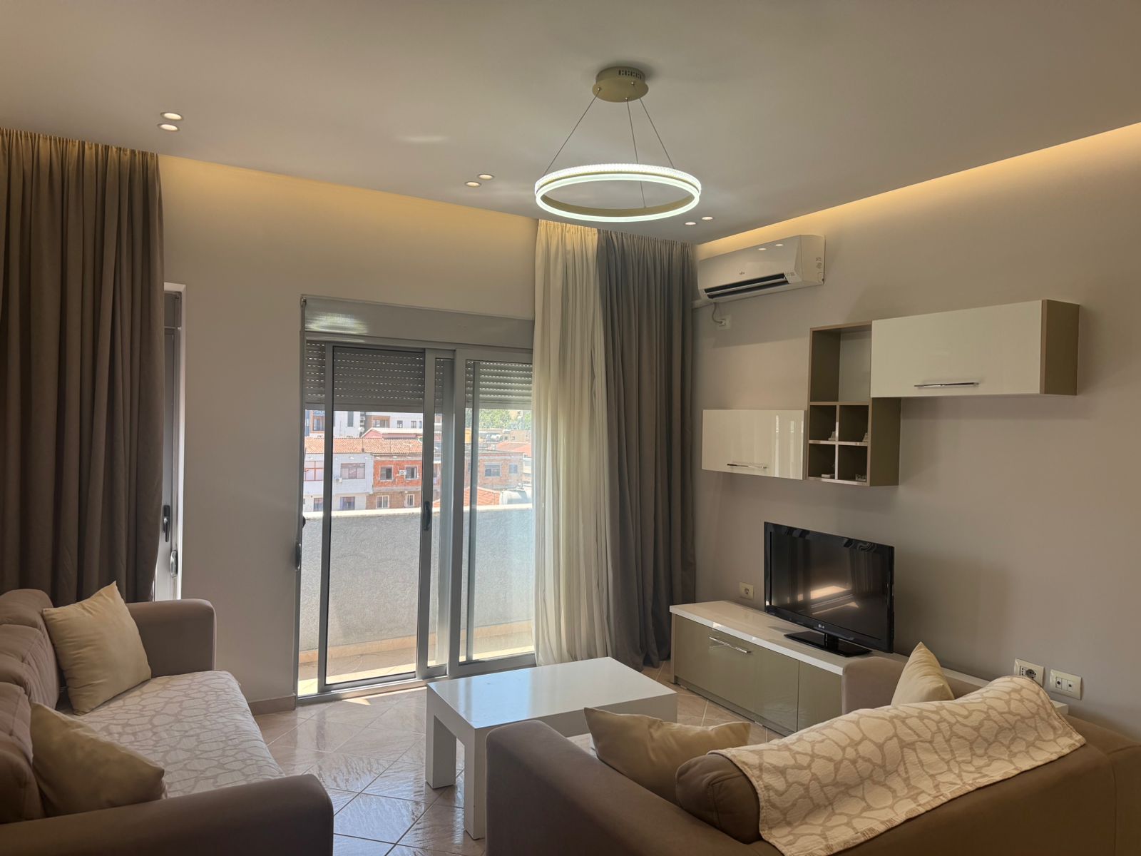 belarealestate.al