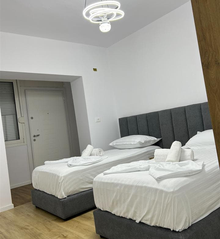 shitet-ose-jepet-me-qera (2)