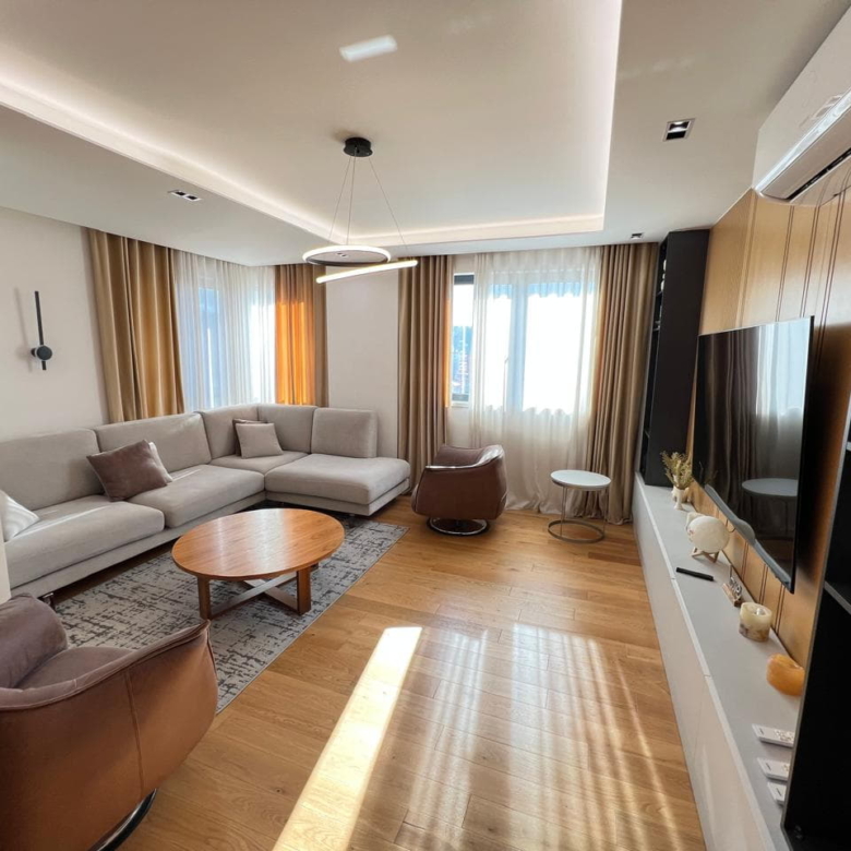 Apartament Me Qera 3+1+Post Parkimi ne Astir (ID B230180) Tirane