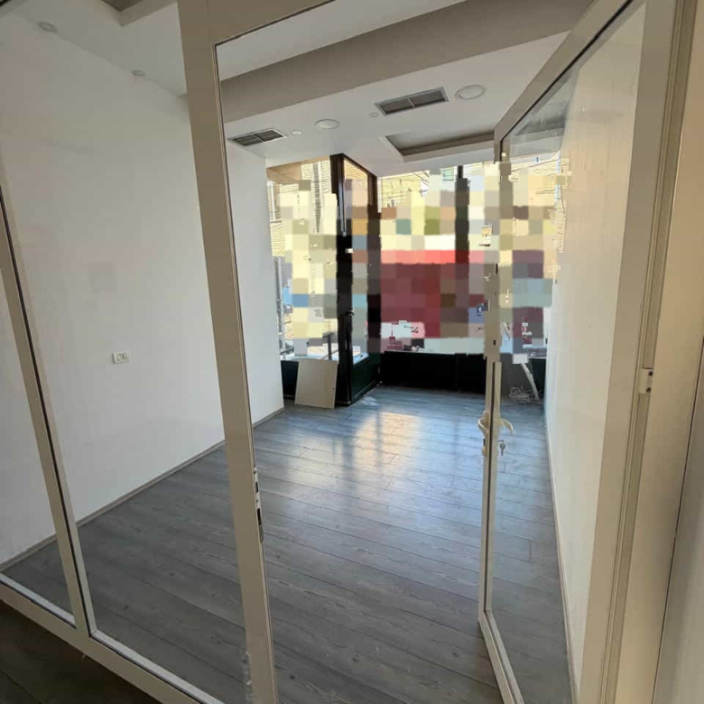 Zyre Me Qera Ne Vasil Shanto (ID BZ2733) Tirane