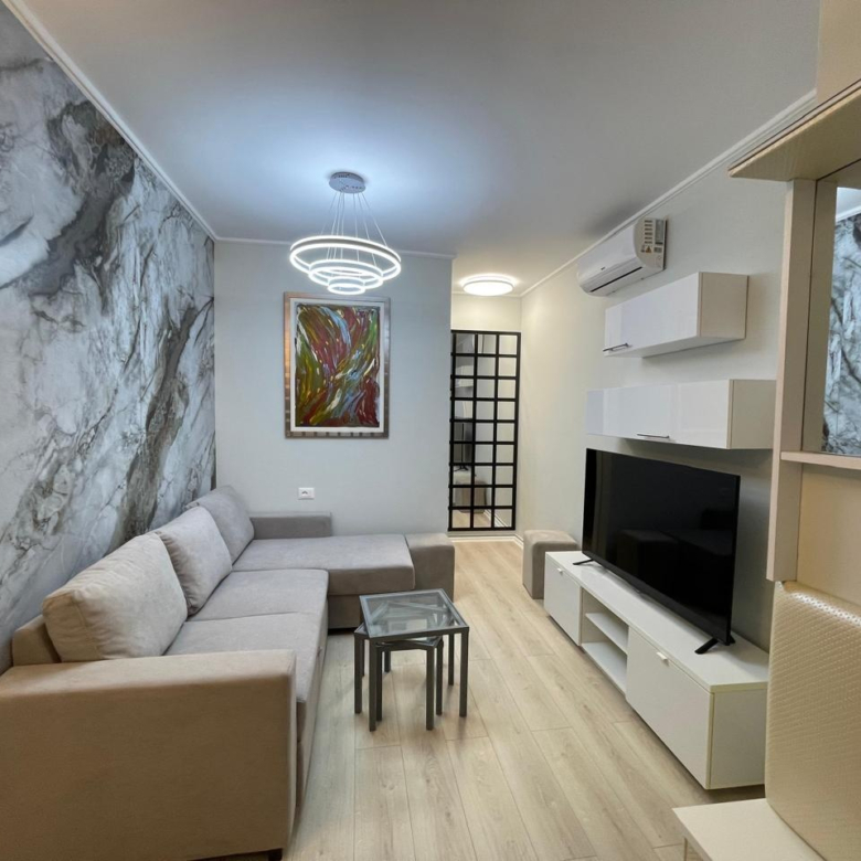 Apartament Me Qera 1+1+Studio Tek ish Tregu Elektrik (ID B2101427) Tirane