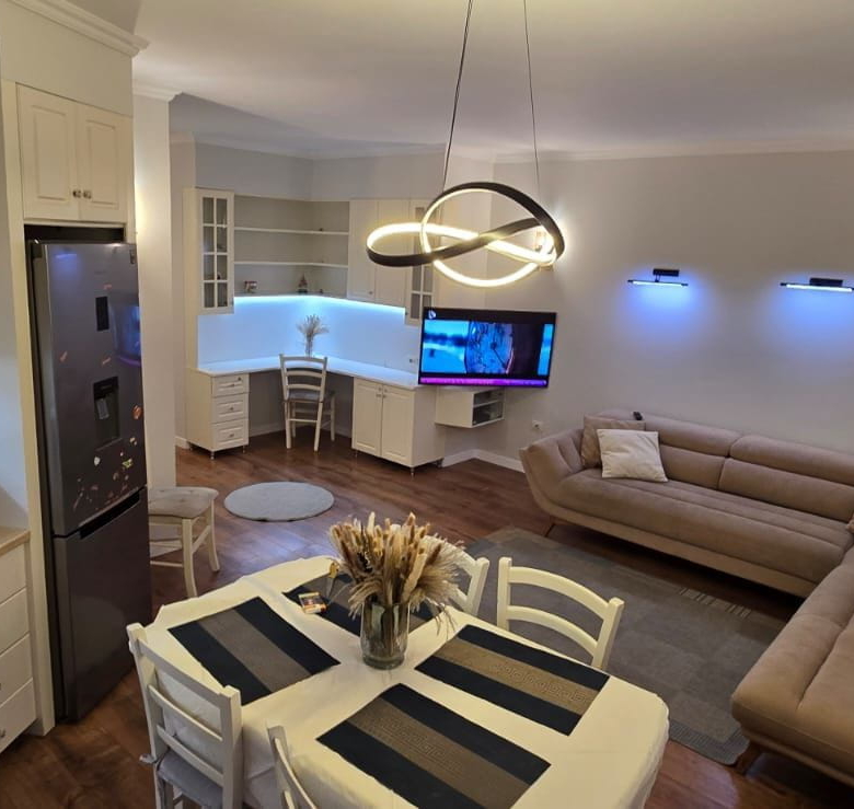 Apartament Me Qera 3+1 Tek Kodra e Diellit (ID B230191) Tirane
