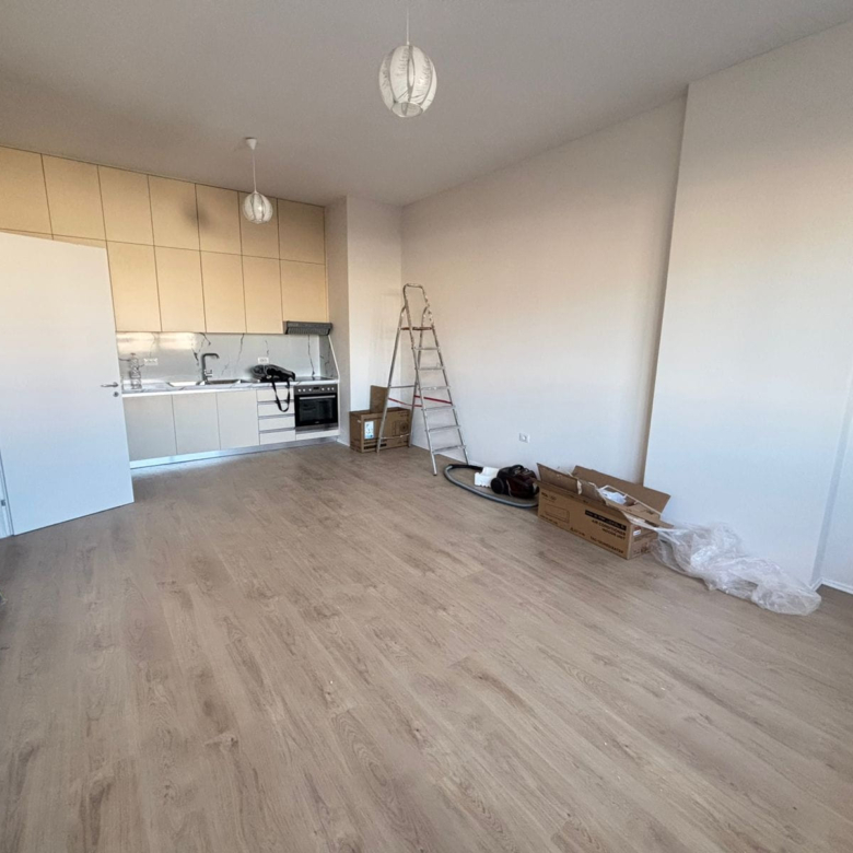 Zyre Me Qera 2+1+2 ne Vasil Shanto (ID BZ2855) Tirane