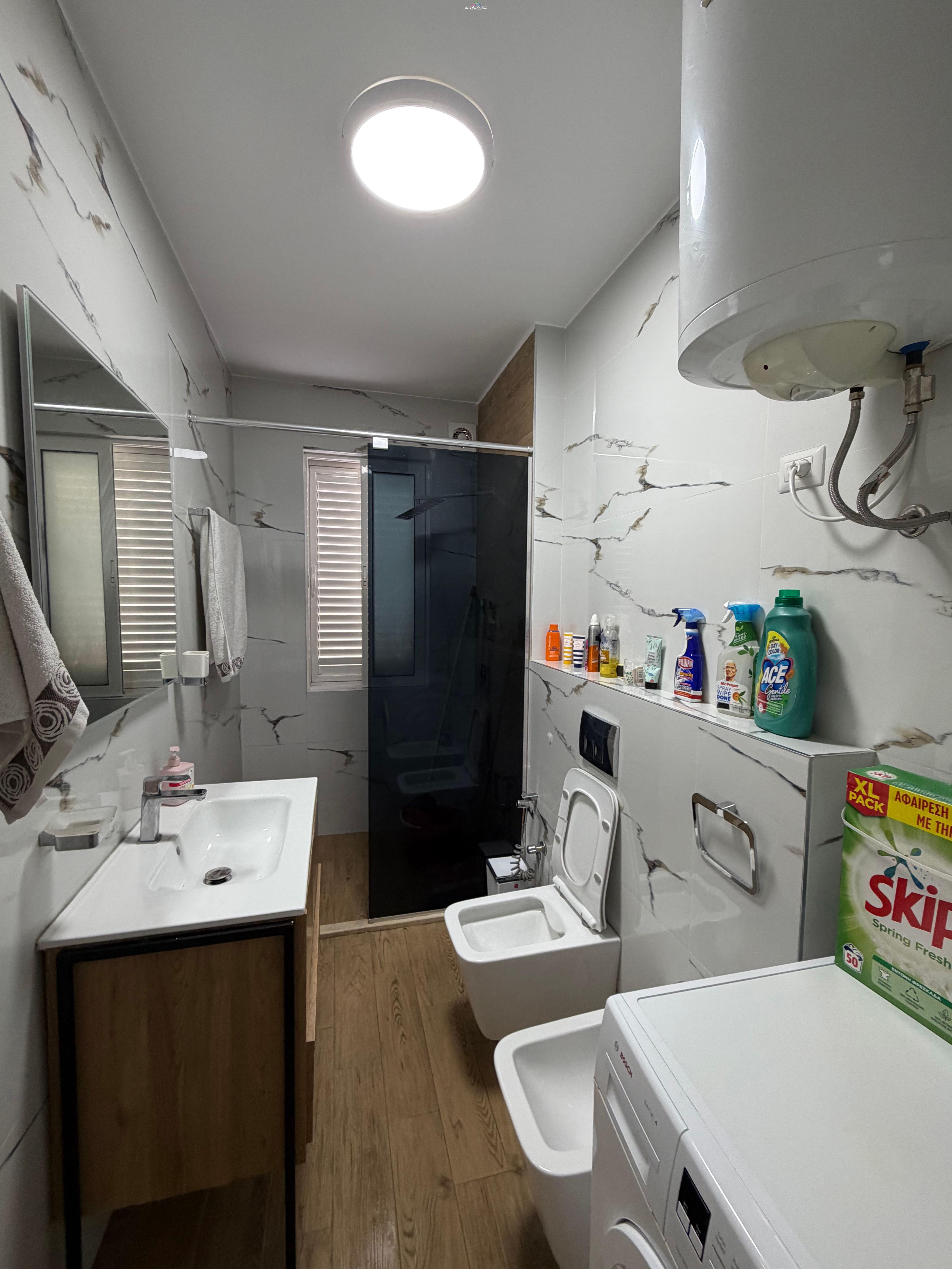 apartament-me-qera-lluksoz-ne-qender-te-zones-se-freskut