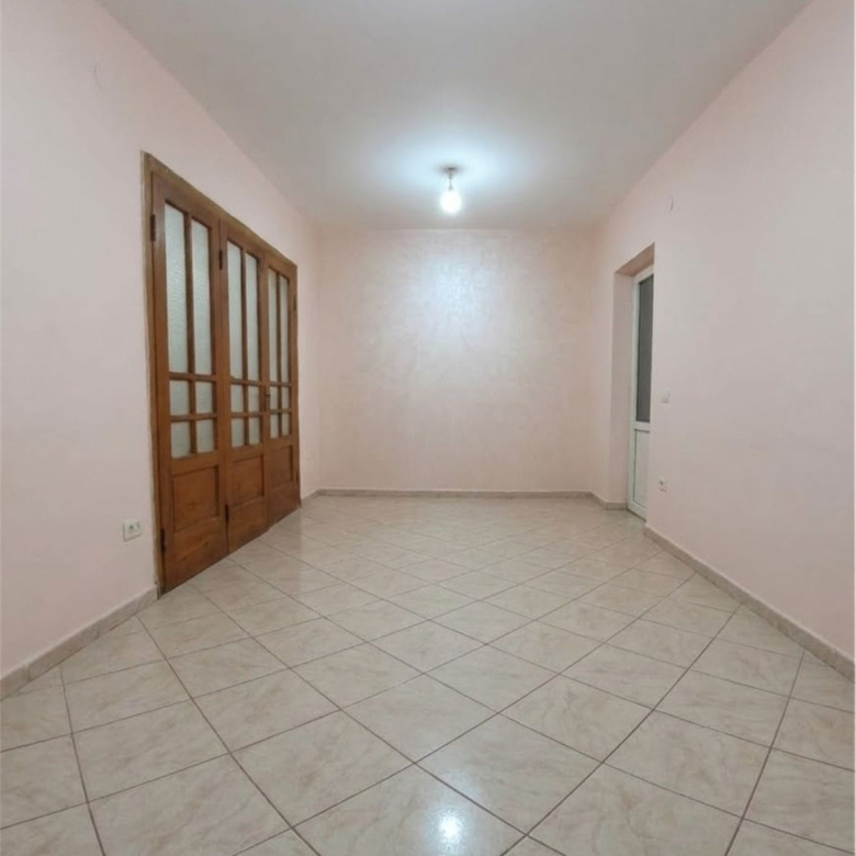 Apartament Ne Shitje 3+1 Tek Mine Peza (ID B120818) Tirane