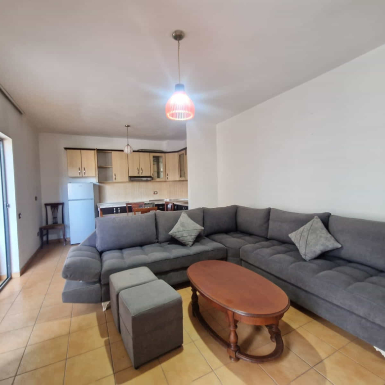 Apartament Me Qera 2+1 Tek 21 Dhjetori ( ID B2201907) Tirane